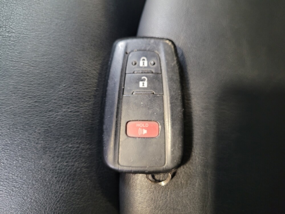 2017 Toyota Prius Prime in Sacramento, CA 95821 - 18093397 32