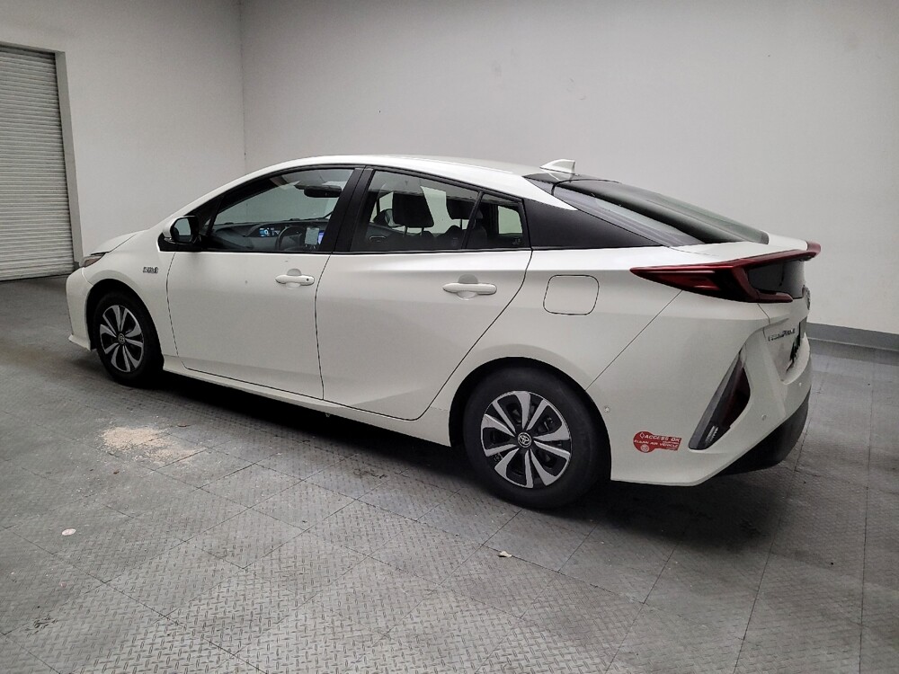 2017 Toyota Prius Prime in Sacramento, CA 95821 - 18093397 3