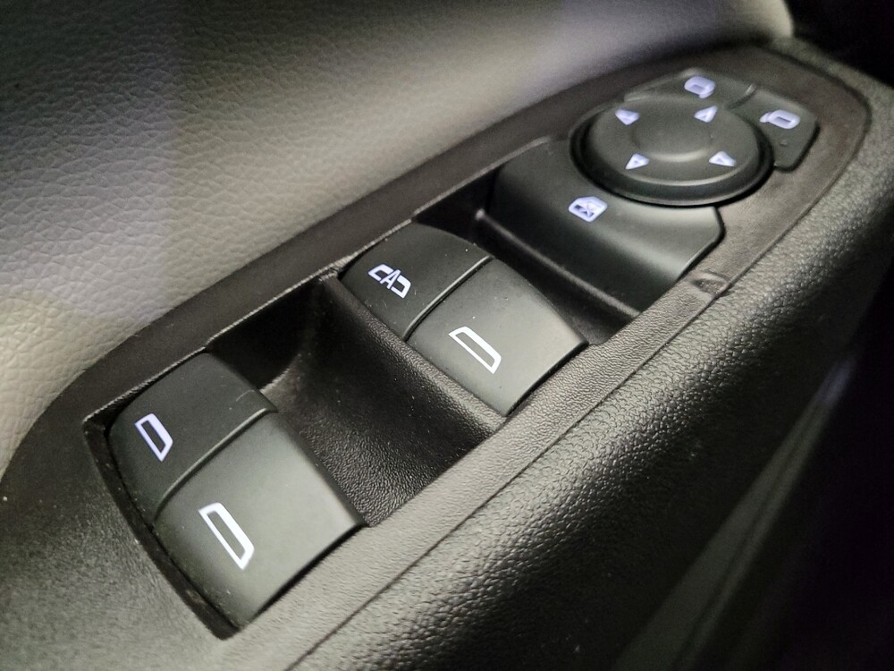 2020 Chevrolet Equinox in Sacramento, CA 95821 - 18093399 27