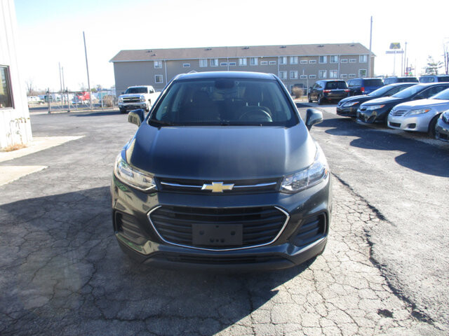 2020 Chevrolet Trax in Oak Grove, MO 64075 - 18093400 2