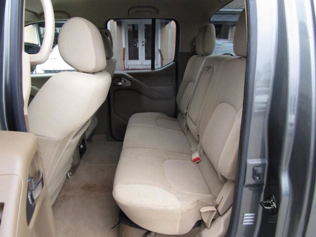 2007 Nissan Frontier in Tampa, FL 33604-6914 - 18093409 12