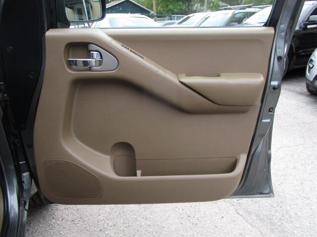 2007 Nissan Frontier in Tampa, FL 33604-6914 - 18093409 20