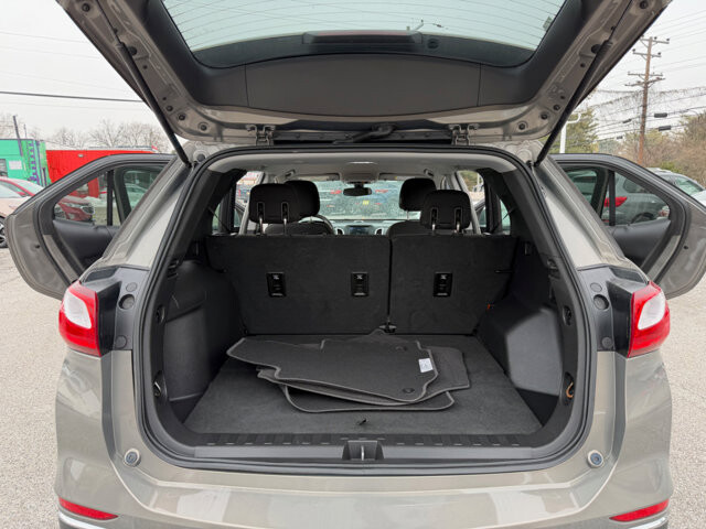 2019 Chevrolet Equinox in Baltimore, MD 21225 - 18093414 11