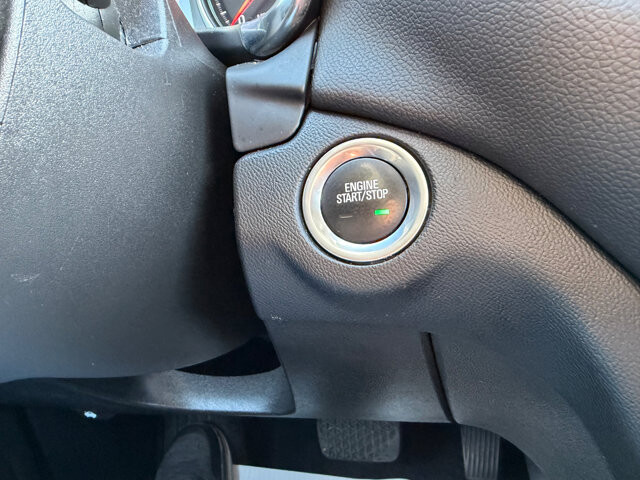 2021 Chevrolet Equinox in Baltimore, MD 21225 - 18093416 35