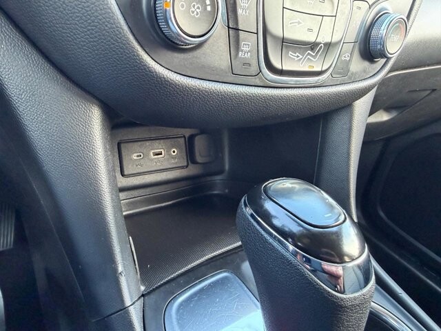 2021 Chevrolet Equinox in Baltimore, MD 21225 - 18093416 41