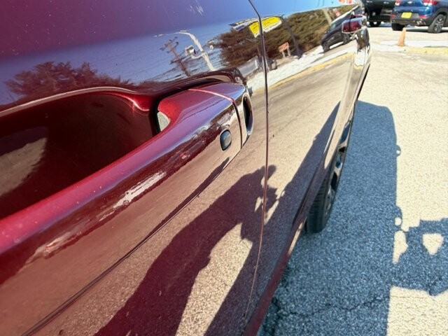 2019 Chrysler 300 in Baltimore, MD 21225 - 18093420 12