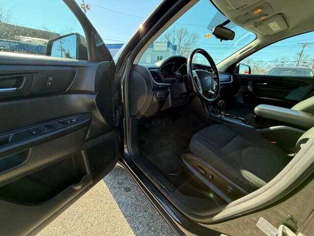 2017 Chevrolet Traverse in Baltimore, MD 21225 - 18093421 28