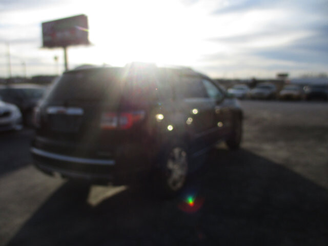 2016 GMC Acadia in Oak Grove, MO 64075 - 18093428 5