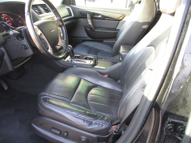 2016 GMC Acadia in Oak Grove, MO 64075 - 18093428 9