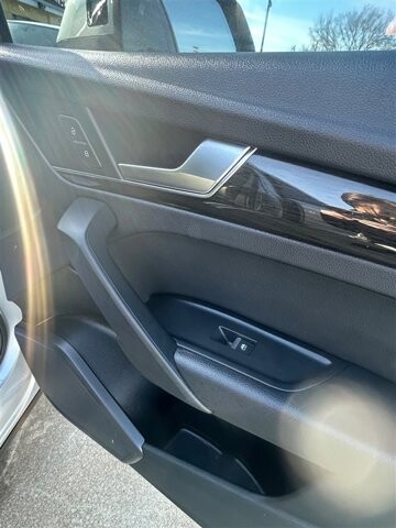 2018 Audi Q5 in Greenville, SC 29607 - 18093431 15