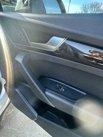 2018 Audi Q5 in Greenville, SC 29607 - 18093431 15