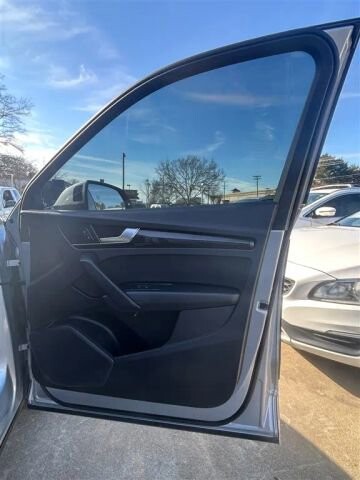 2018 Audi Q5 in Greenville, SC 29607 - 18093431 14