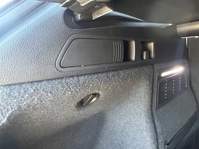 2018 Audi Q5 in Greenville, SC 29607 - 18093431 24