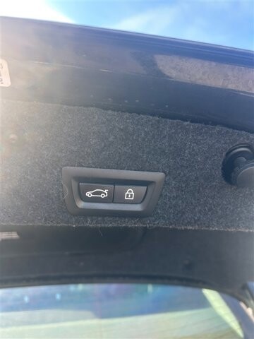 2015 BMW 528i xDrive in Greenville, SC 29607 - 18093434 24