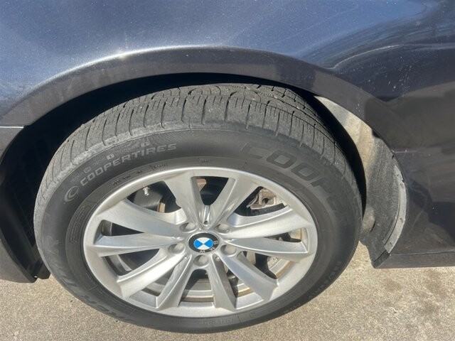 2015 BMW 528i xDrive in Greenville, SC 29607 - 18093434 12