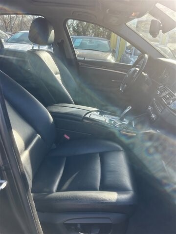 2015 BMW 528i xDrive in Greenville, SC 29607 - 18093434 20