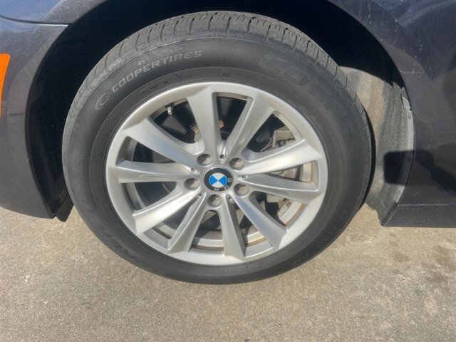 2015 BMW 528i xDrive in Greenville, SC 29607 - 18093434 13