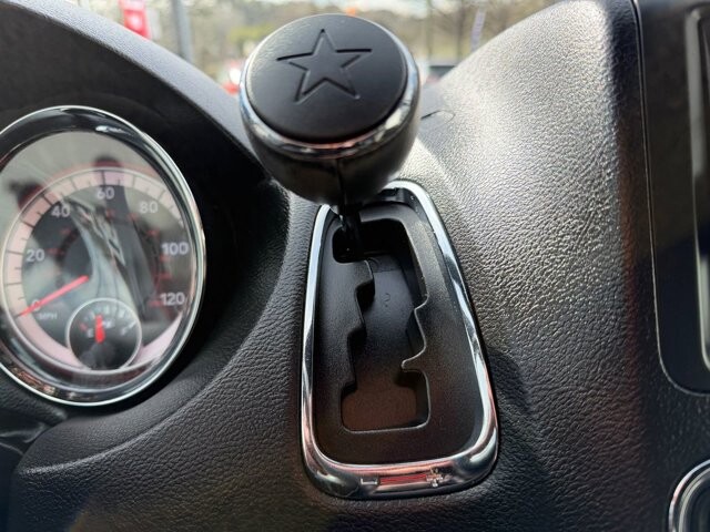 2017 Dodge Grand Caravan in Knoxville, TN 37920 - 18093437 26