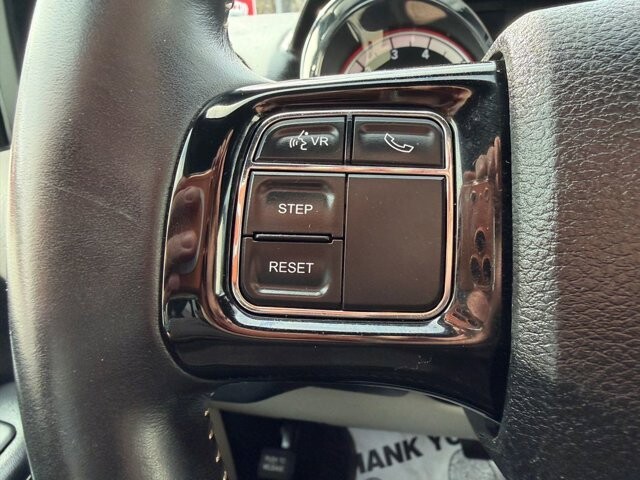 2017 Dodge Grand Caravan in Knoxville, TN 37920 - 18093437 19