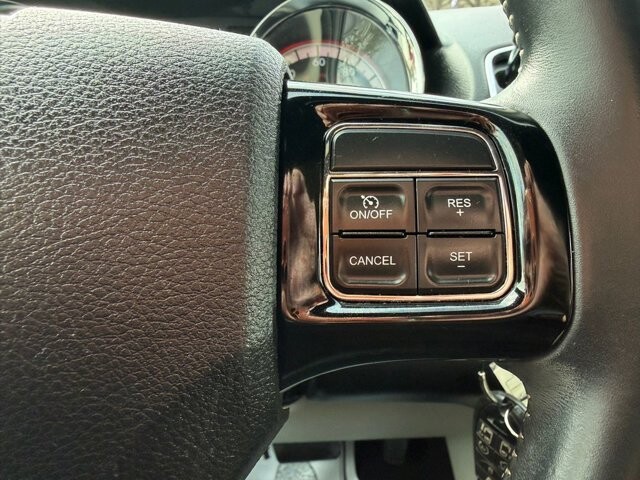 2017 Dodge Grand Caravan in Knoxville, TN 37920 - 18093437 20