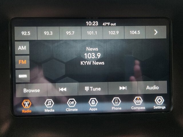 2019 Jeep Cherokee in Cinnaminson, NJ 08077 - 18093439 18