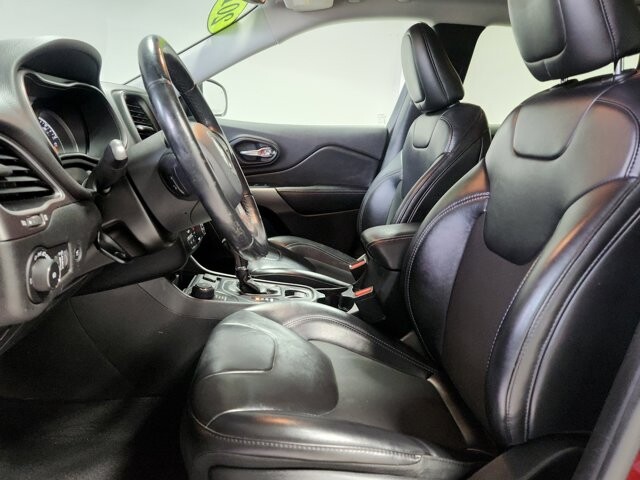 2019 Jeep Cherokee in Cinnaminson, NJ 08077 - 18093439 11