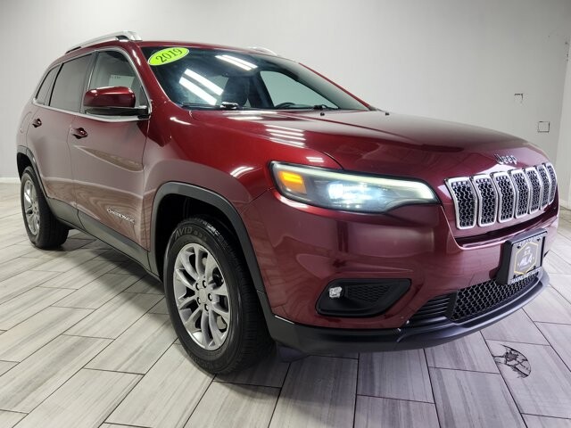 2019 Jeep Cherokee in Cinnaminson, NJ 08077 - 18093439 7