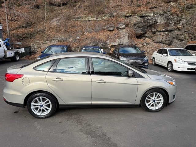 2015 Ford Focus in Pottsville, PA 17901 - 18093442 6