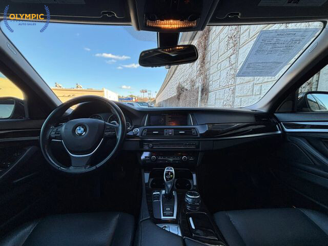 2016 BMW 528i in Decatur, GA 30032 - 18093453 17