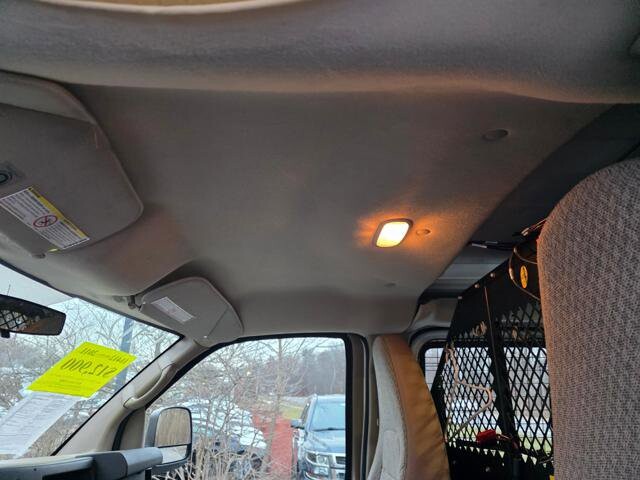 2011 Chevrolet Express 2500 in Blauvelt, NY 10913 - 18093457 22
