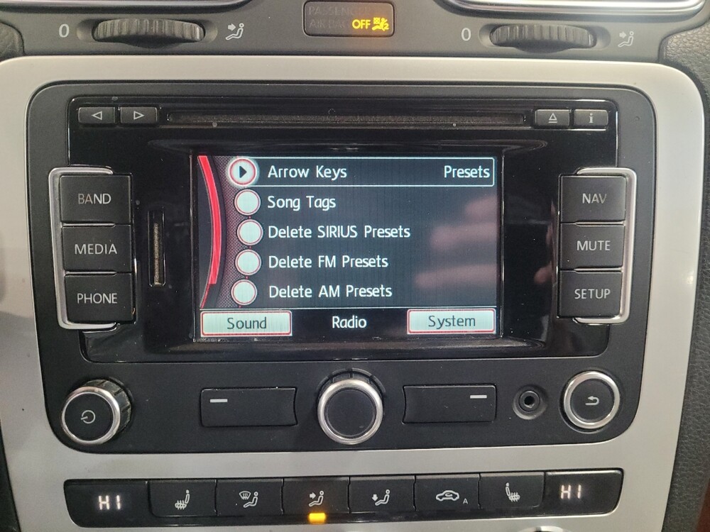 2014 Volkswagen Eos in Downey, CA 90241 - 18093463 25