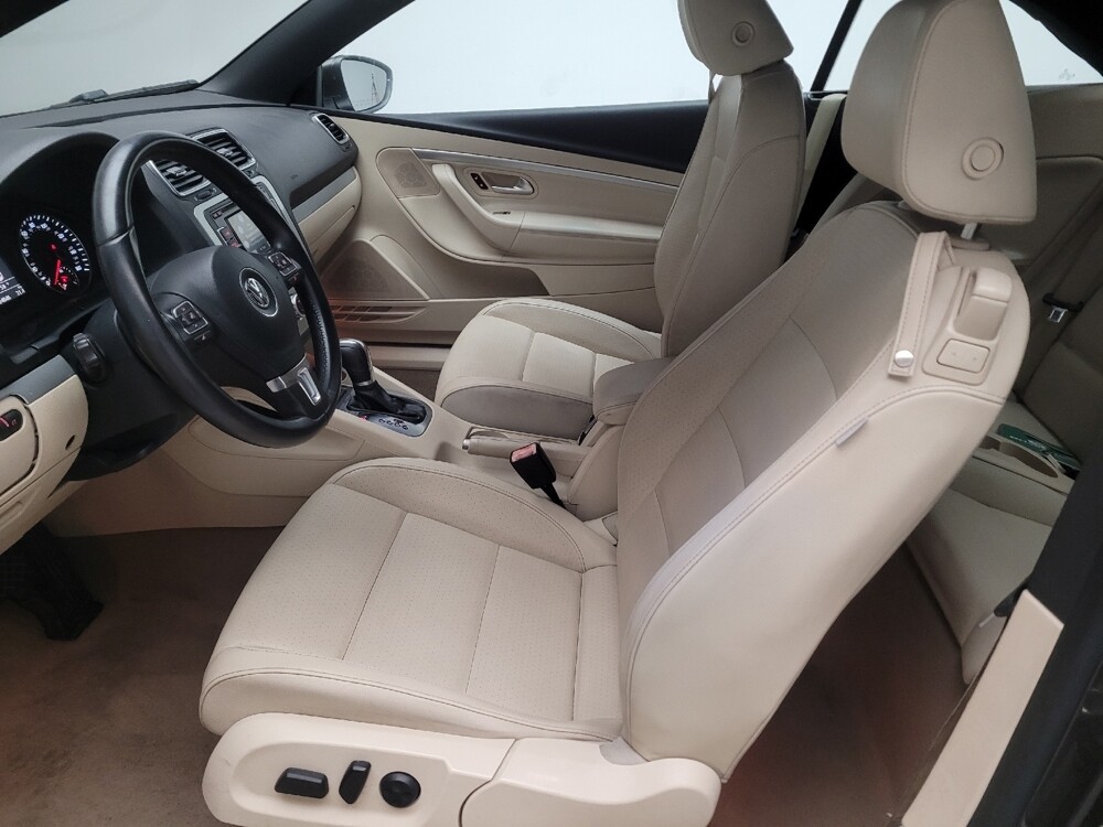 2014 Volkswagen Eos in Downey, CA 90241 - 18093463 17