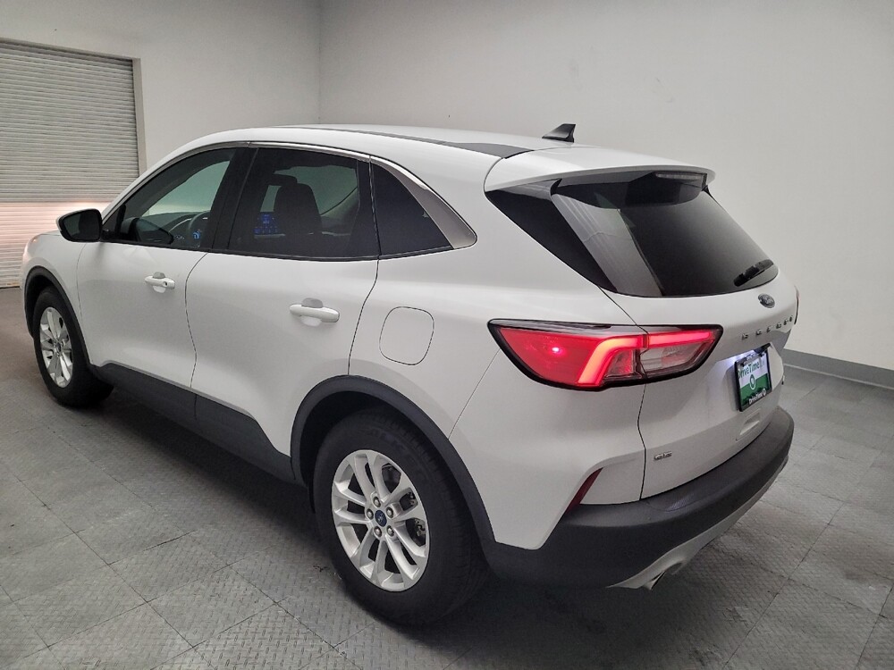 2020 Ford Escape in Downey, CA 90241 - 18093465 5