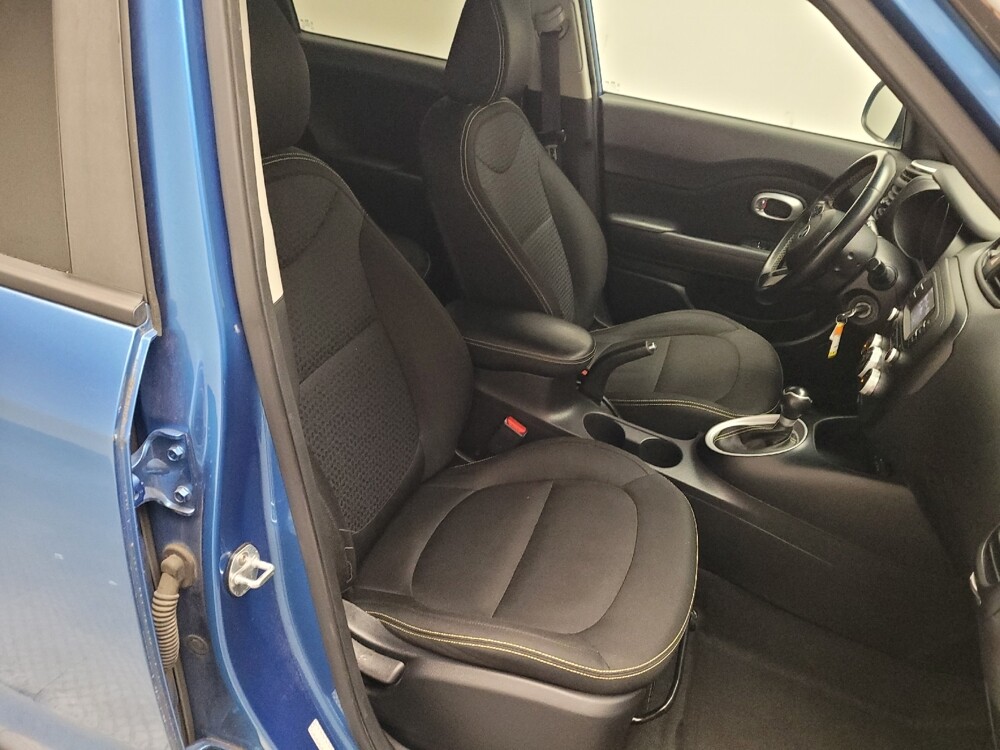 2016 Kia Soul in Montclair, CA 91763 - 18093467 21