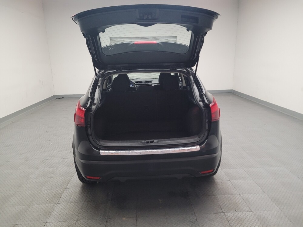 2018 Nissan Rogue Sport in Montclair, CA 91763 - 18093468 29