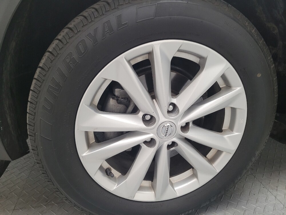 2018 Nissan Rogue Sport in Montclair, CA 91763 - 18093468 31