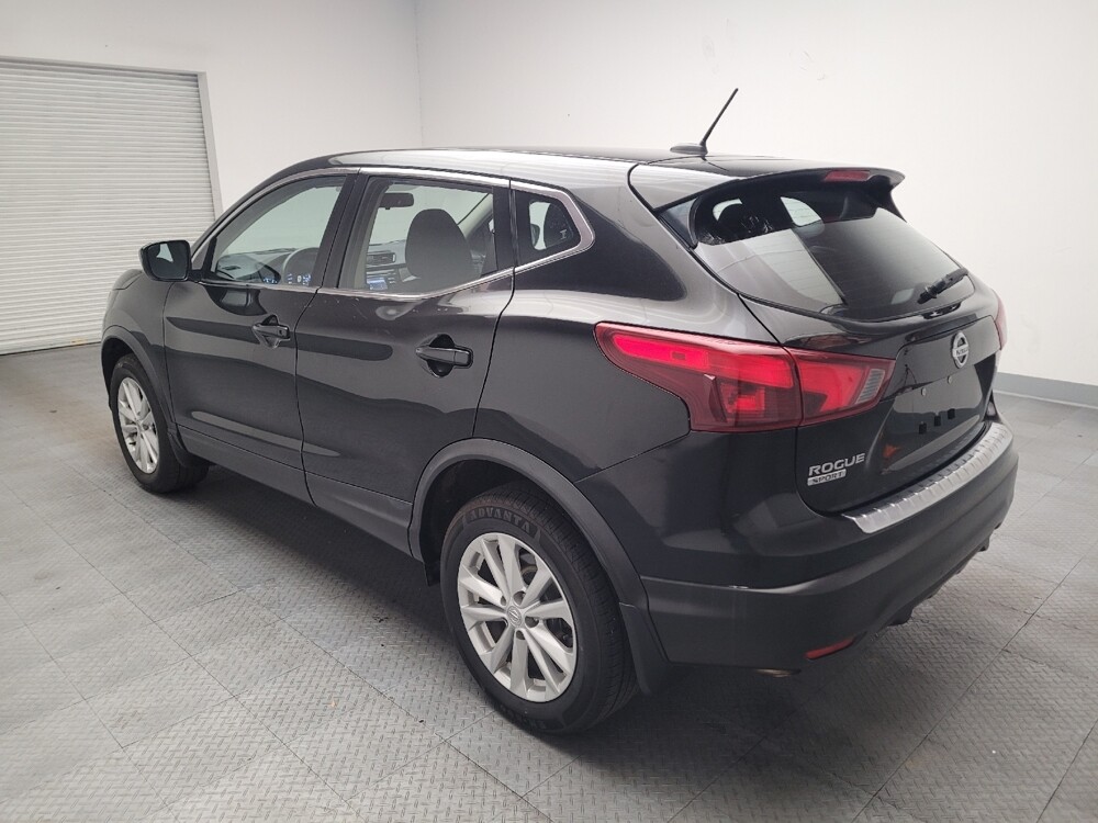 2018 Nissan Rogue Sport in Montclair, CA 91763 - 18093468 5