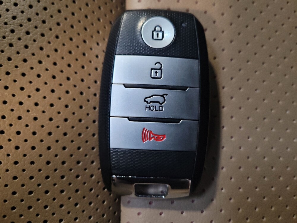 2020 Kia Sportage in Downey, CA 90241 - 18093470 32