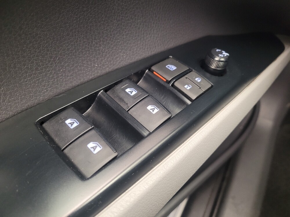 2020 Toyota Camry in Torrance, CA 90504 - 18093471 27