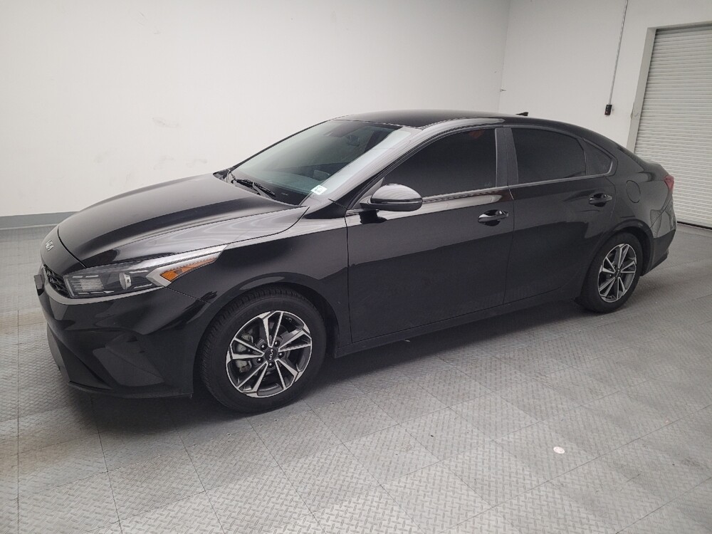 2022 Kia Forte in Montclair, CA 91763 - 18093472 2