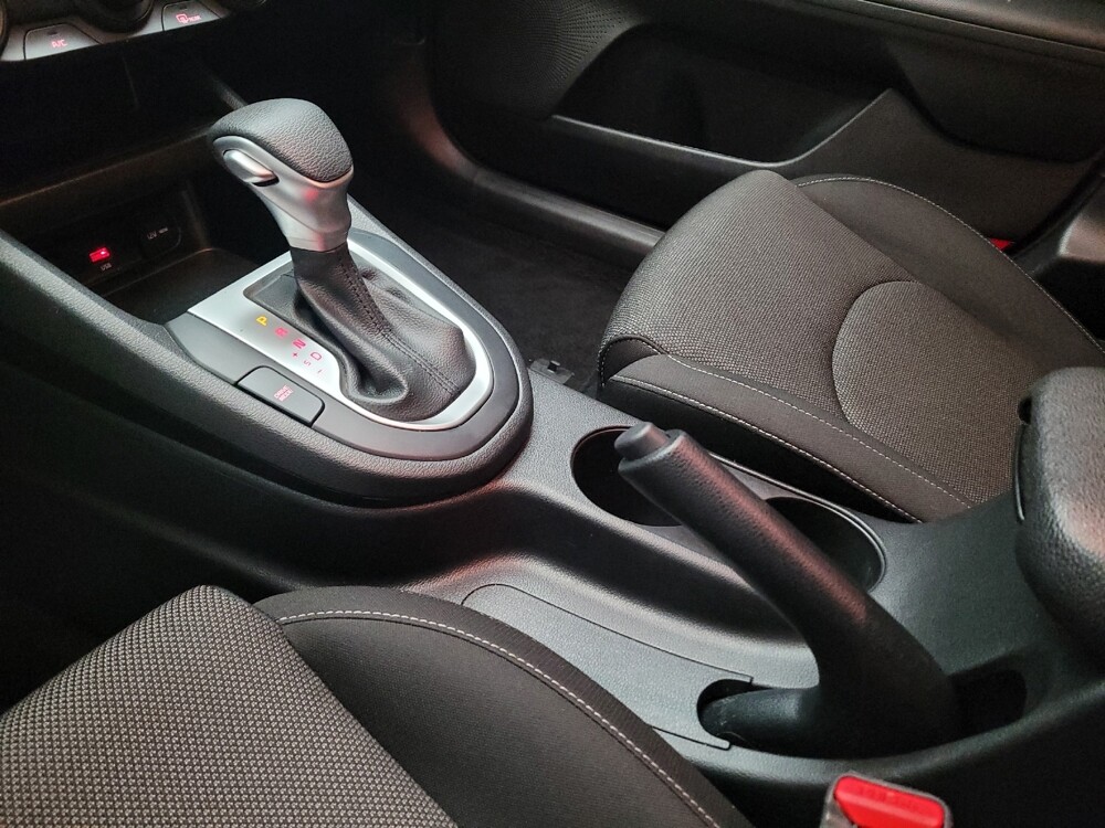 2022 Kia Forte in Montclair, CA 91763 - 18093472 26