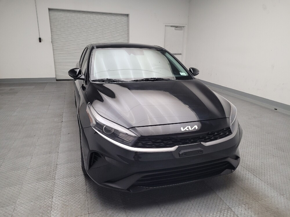 2022 Kia Forte in Montclair, CA 91763 - 18093472 14