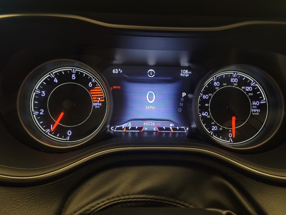 2019 Jeep Cherokee in Downey, CA 90241 - 18093473 23