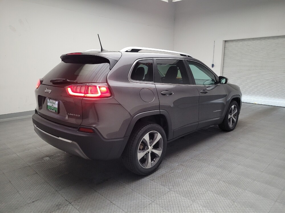 2019 Jeep Cherokee in Downey, CA 90241 - 18093473 9