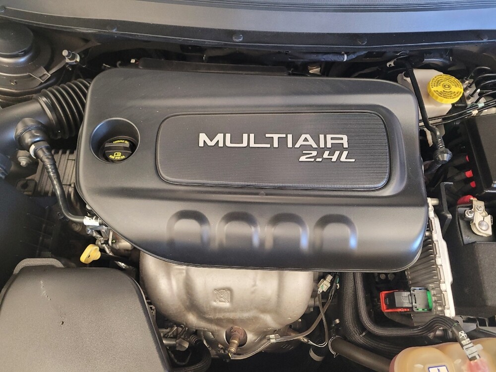 2019 Jeep Cherokee in Downey, CA 90241 - 18093473 30