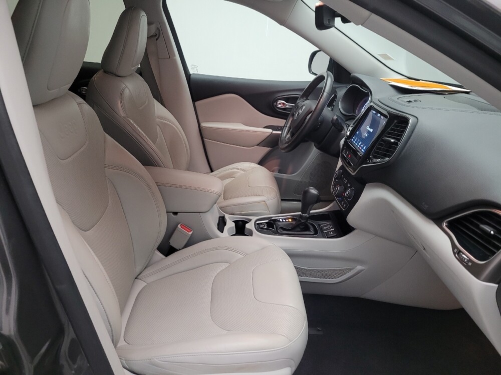 2019 Jeep Cherokee in Downey, CA 90241 - 18093473 21