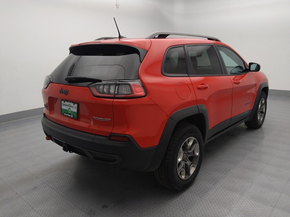 2019 Jeep Cherokee in Gladstone, MO 64118 - 18093479 9