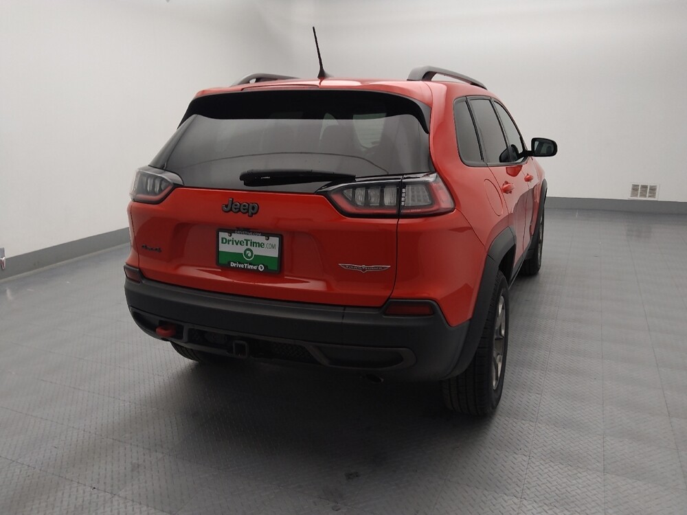 2019 Jeep Cherokee in Gladstone, MO 64118 - 18093479 7