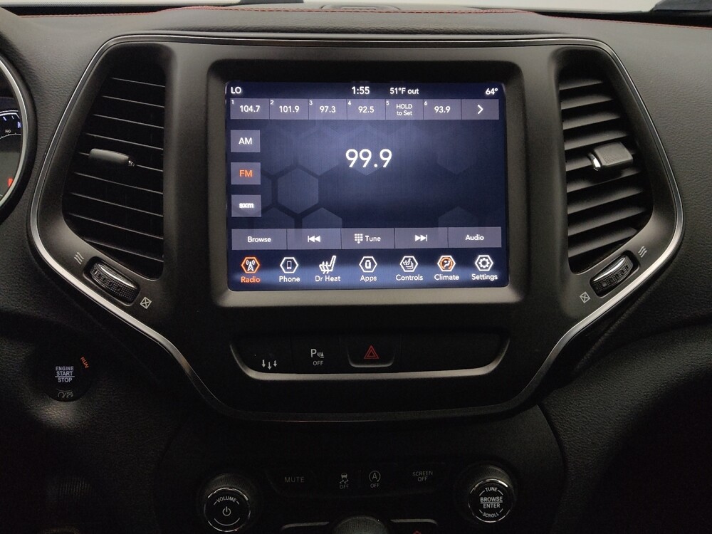 2019 Jeep Cherokee in Gladstone, MO 64118 - 18093479 25