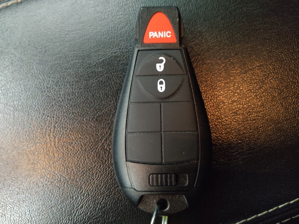 2018 Jeep Cherokee in Colorado Springs, CO 80909 - 18093480 32